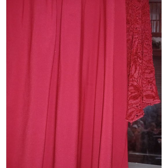 Maggie Barnes Women's Top SZ 2X Red & Lacey - Picture 3 of 4